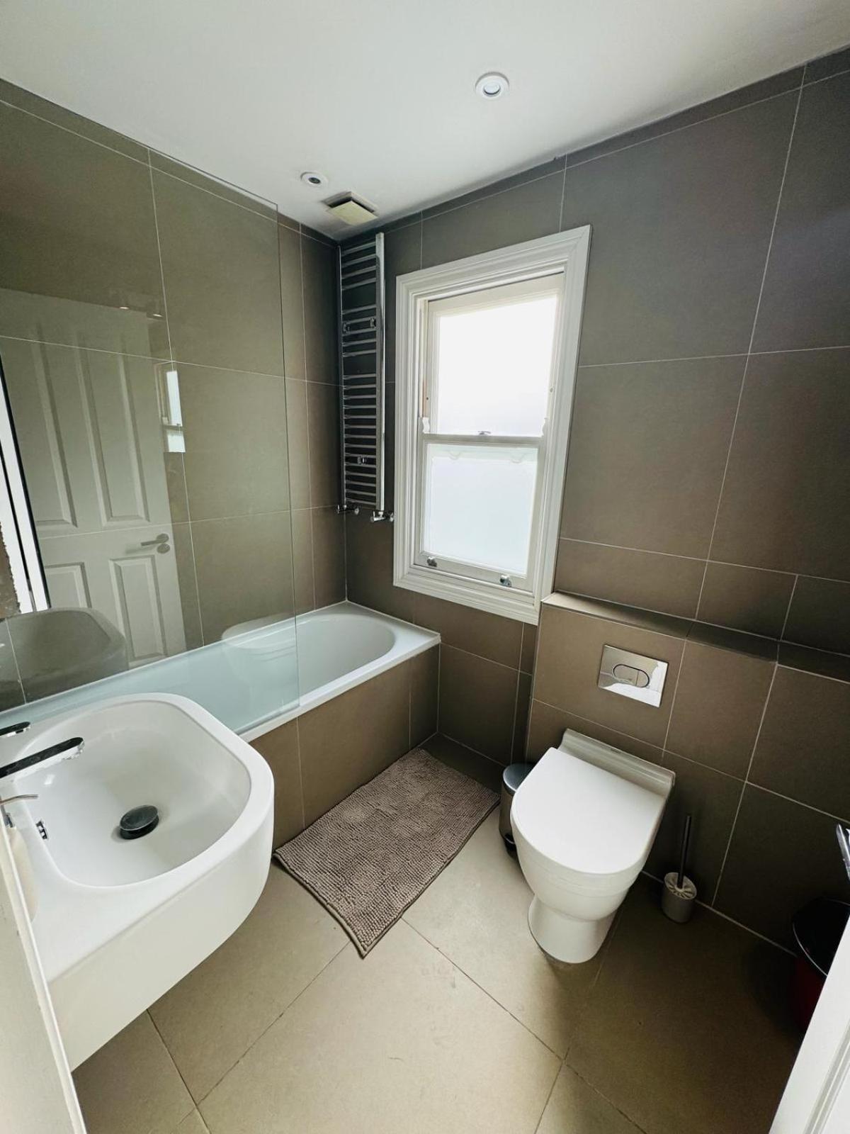 런던 Stunning Flat In Chiswick 아파트 외부 사진