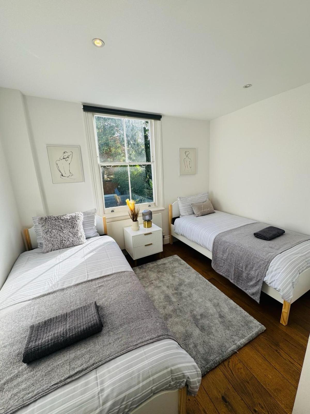 런던 Stunning Flat In Chiswick 아파트 외부 사진